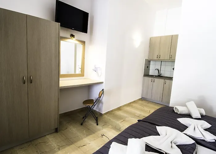 Katefiani * Perissa (Santorini)