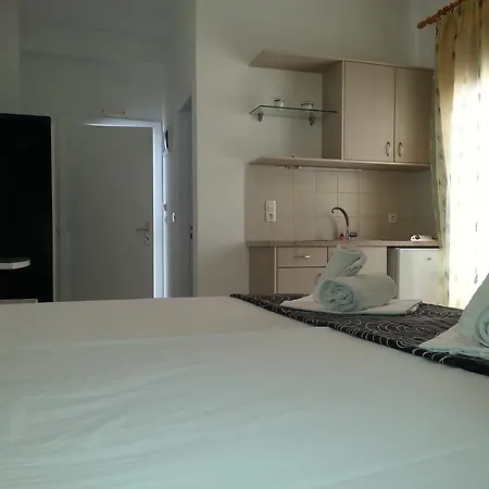 Katefiani * Perissa (Santorini)