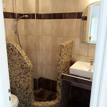 Katefiani * Perissa (Santorini)