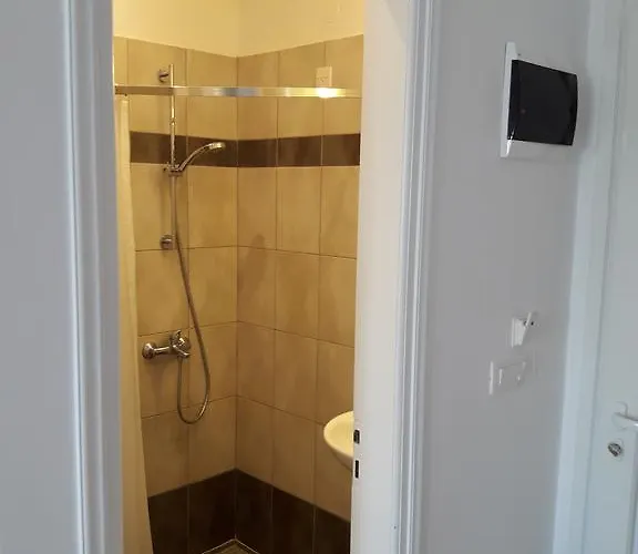 Apartment Katefiani *