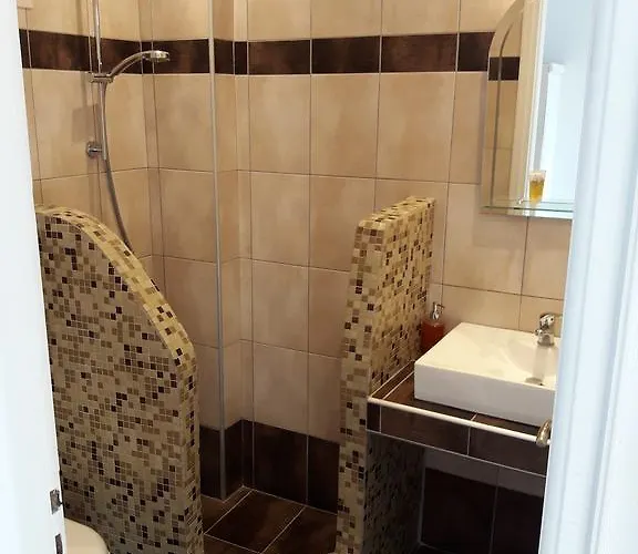 Katefiani * Περίσσα