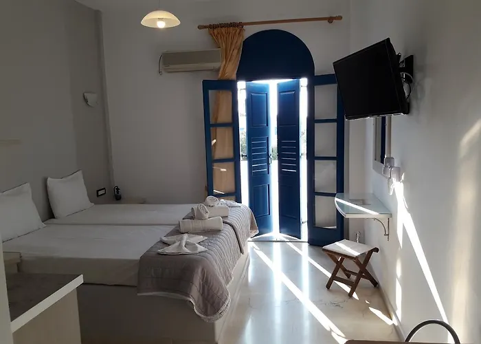 Katefiani Apartment Perissa (Santorini)